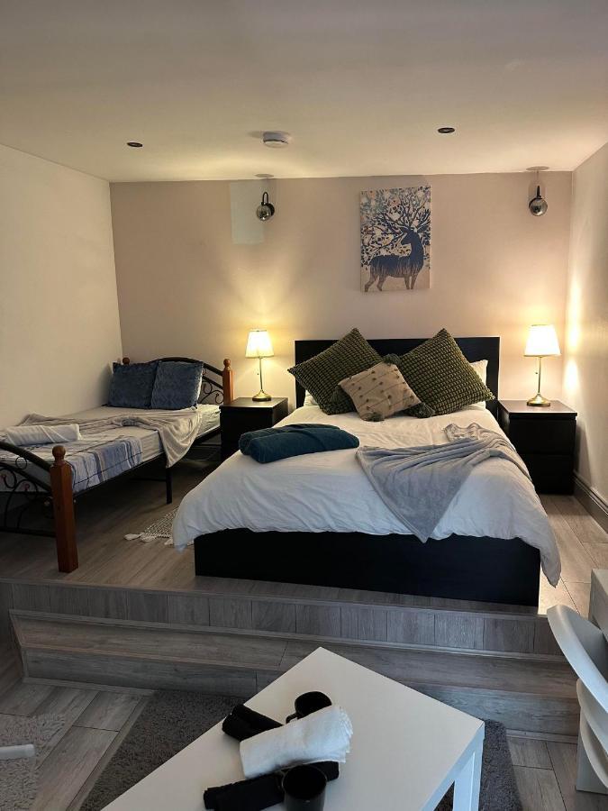 Charming Studio Apartment In London Luaran gambar